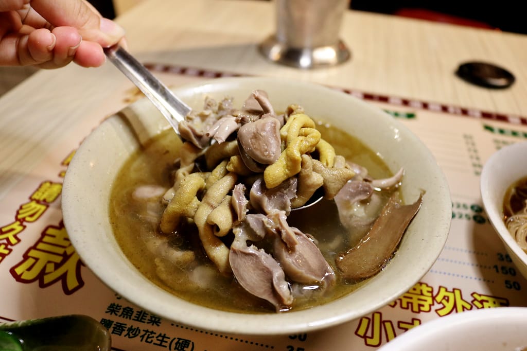 台北|萬華美食 康定路麻油雞 當歸豬腳 近龍山寺小吃推薦! - 第10張圖 台北|萬華美食 康定路麻油雞 當歸豬腳 近龍山寺小吃推薦!