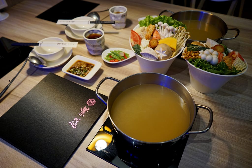 台北｜紫筵精緻火鍋 大安區國父紀念館站活體海鮮火鍋推薦！