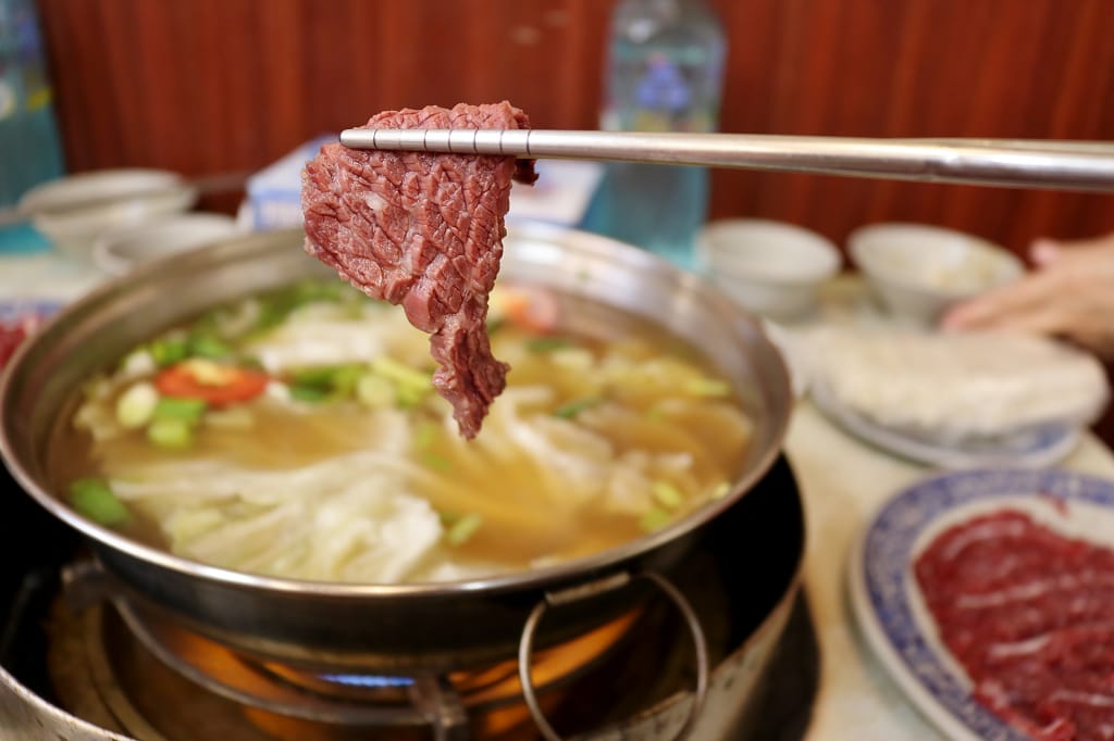 台南｜阿裕牛肉涮涮鍋/牛肉湯 非吃不可台南溫體牛火鍋推薦！