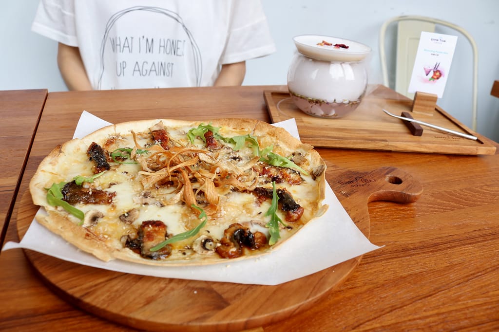 台南|成真咖啡(正興店) 正興街商圈.舒芙蕾鬆餅.台南下午茶推薦 - 第13張圖 台南|成真咖啡(正興店) 正興街商圈.舒芙蕾鬆餅.台南下午茶推薦