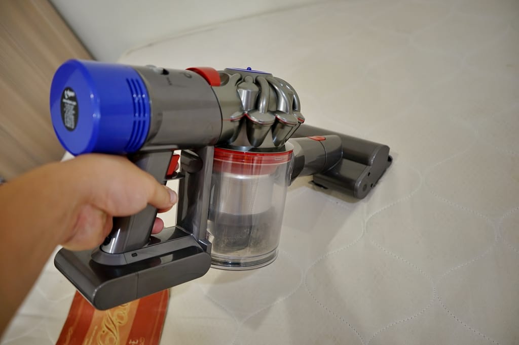 家電｜Dyson 手持無線吸塵器．除塵蹣吸塵器推薦！