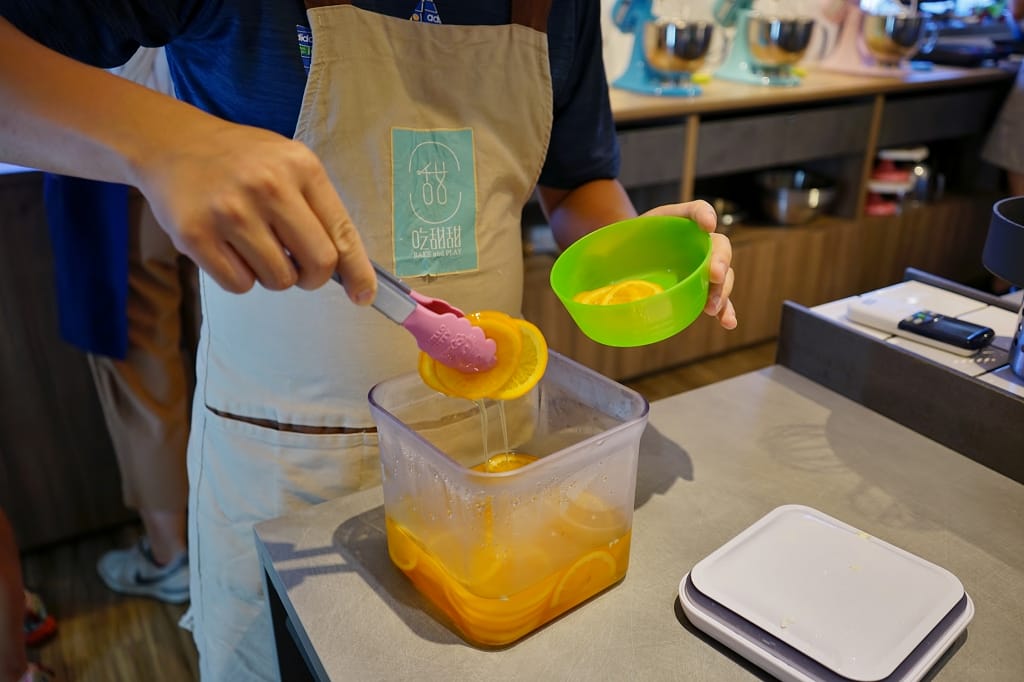 台北｜吃甜甜烘焙diy、甜點製作販售 捷運東門站烘焙DIY推薦！第一次做生乳酪蛋糕就上手