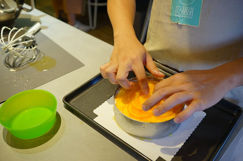 台北｜吃甜甜烘焙diy、甜點製作販售 捷運東門站烘焙DIY推薦！第一次做生乳酪蛋糕就上手