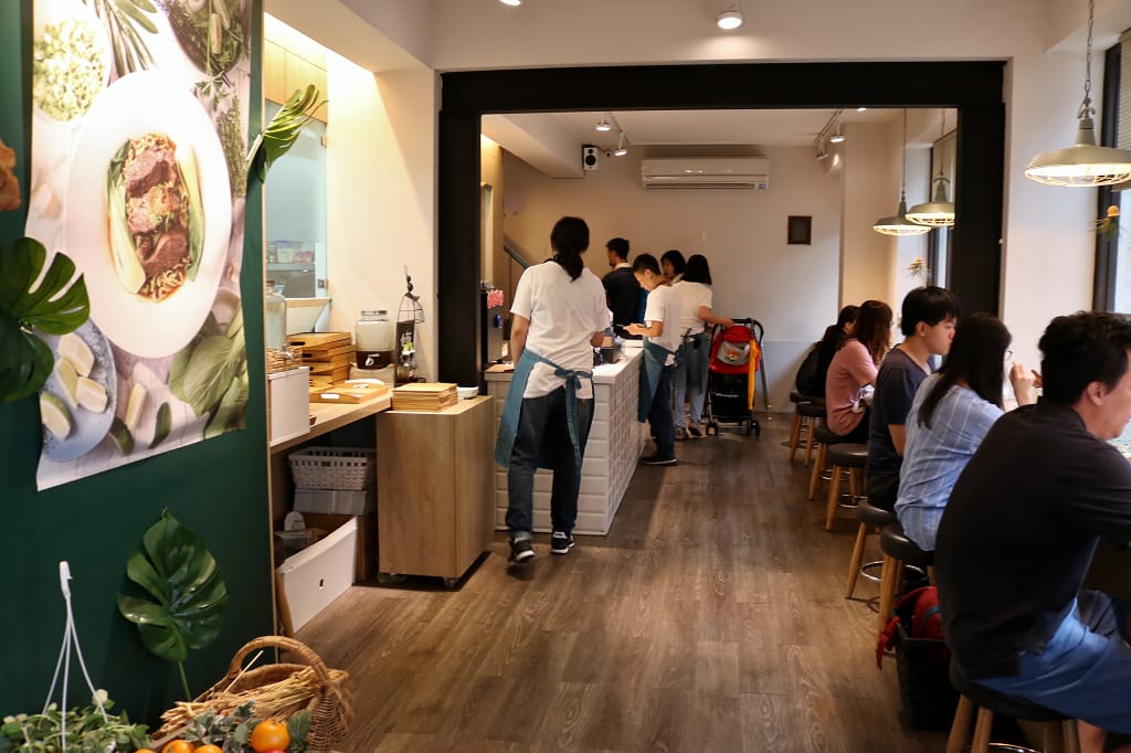 台南|小覓秘麵食所 到底是鬆餅還是湯麵?! 藍晒圖文創園區創意麵食推薦! - 第3張圖 台南|小覓秘麵食所 到底是鬆餅還是湯麵?! 藍晒圖文創園區創意麵食推薦!