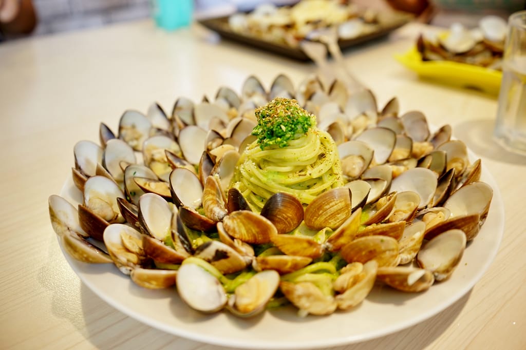 雲林|Daily Life. 煩惱什麼. PASTA 超浮誇蛤蠣花義大利麵.IG爆紅斗六美食 - 第10張圖 雲林|Daily Life. 煩惱什麼. PASTA 超浮誇蛤蠣花義大利麵.IG爆紅斗六美食
