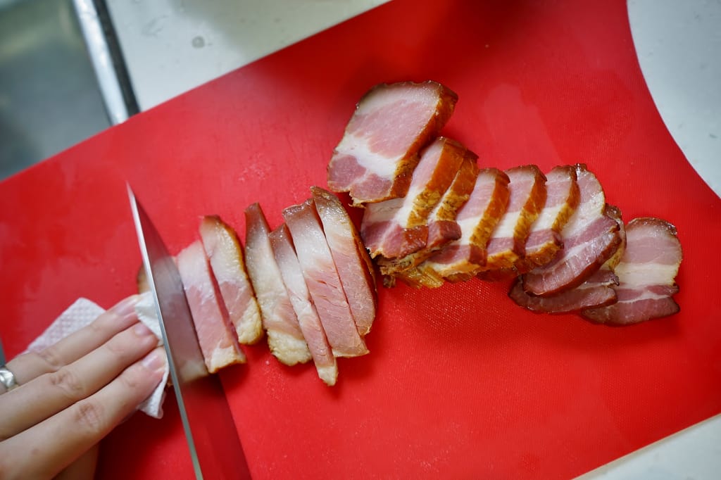 台北｜萬有全 手工金華火腿 中元普渡、年節拜拜首選 臘肉、臘腸料理食譜分享