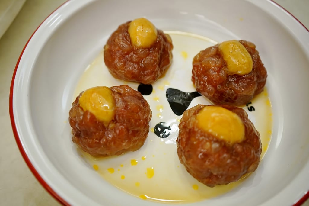 台北｜萬有全 手工金華火腿 中元普渡、年節拜拜首選 臘肉、臘腸料理食譜分享