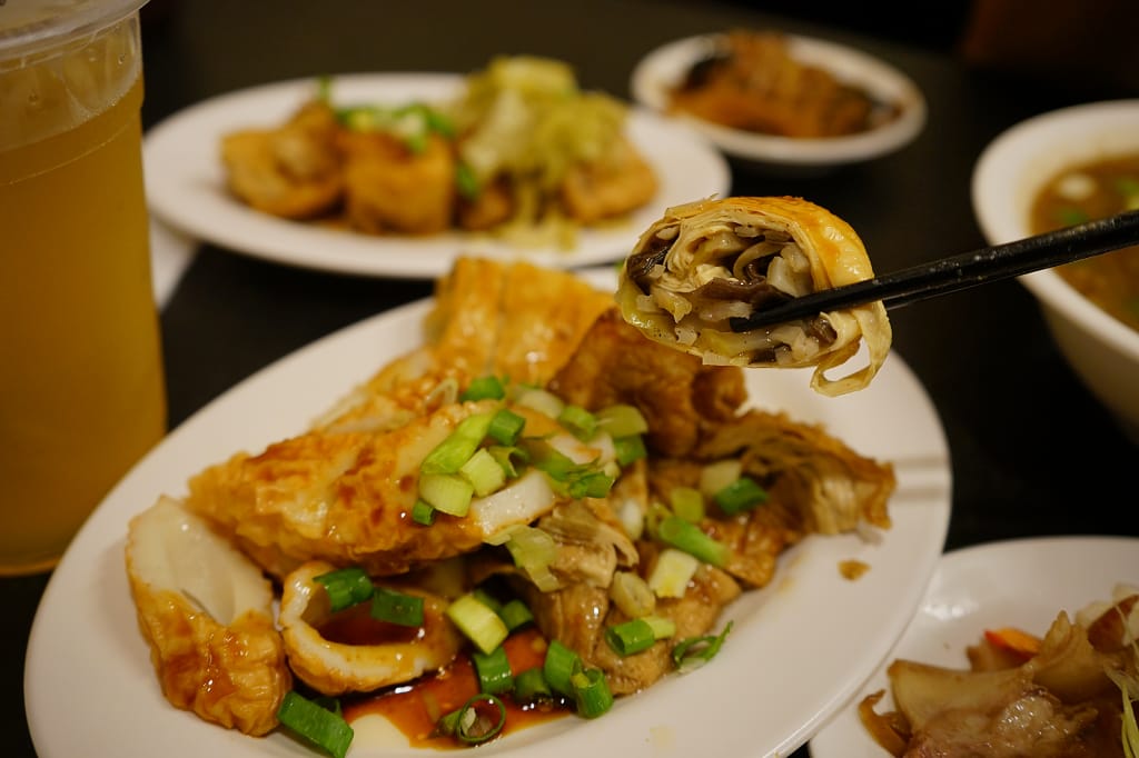 台北｜西門麵店 極脆涼麵 西門町檸檬涼麵推薦！