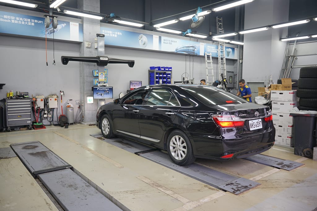 台北|金弘笙汽車輪胎百貨 內湖輪胎更換.保養廠推薦! - 第13張圖 台北|金弘笙汽車輪胎百貨 內湖輪胎更換.保養廠推薦!
