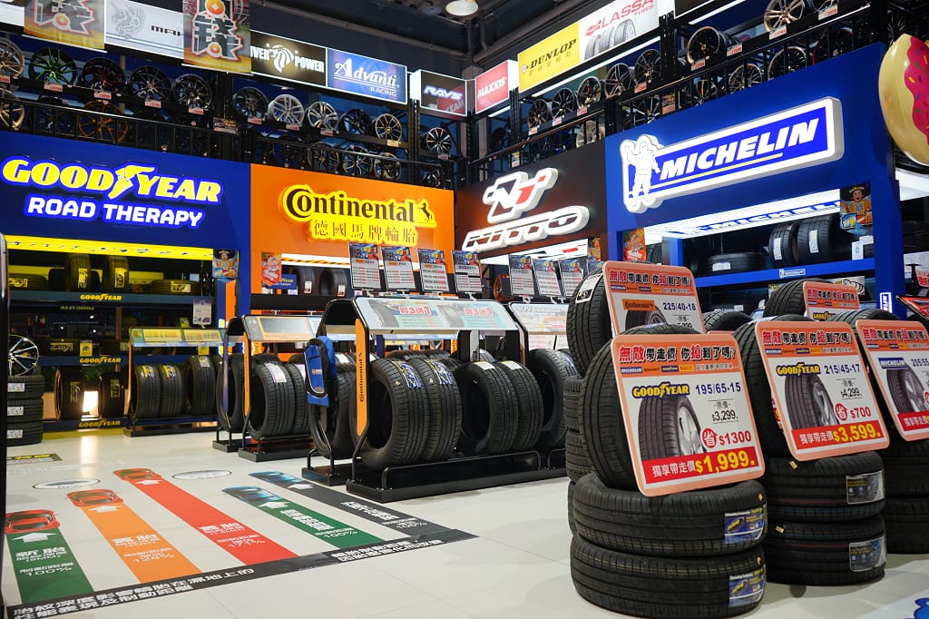 台北|金弘笙汽車輪胎百貨 內湖輪胎更換.保養廠推薦! - 第23張圖 台北|金弘笙汽車輪胎百貨 內湖輪胎更換.保養廠推薦!