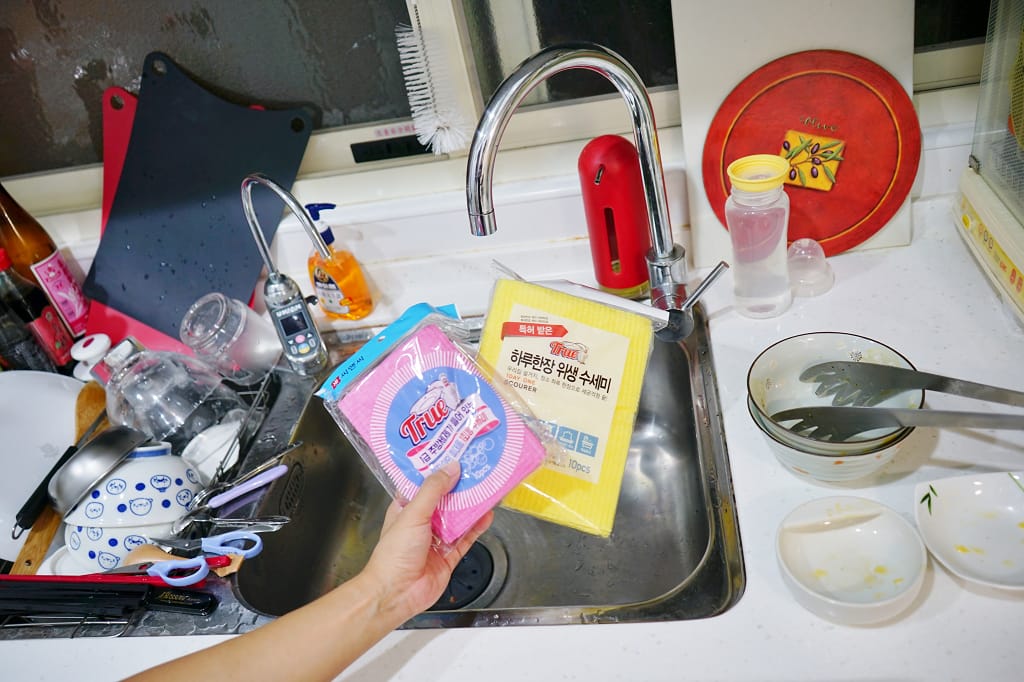 生活|Daily Water 韓國濕紙巾 拋棄式菜瓜布 露營好幫手! - 第28張圖 生活|Daily Water 韓國濕紙巾 拋棄式菜瓜布 露營好幫手!