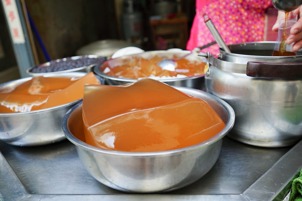 台南｜宮後街無名愛玉冰 早鳥限定立吞甜點．古早味粉圓愛玉冰