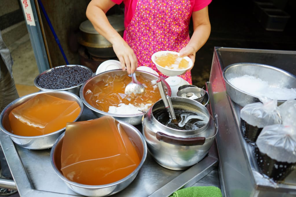 台南｜宮後街無名愛玉冰 早鳥限定立吞甜點．古早味粉圓愛玉冰
