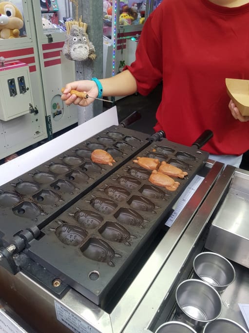 台北|咬一口脆皮雞蛋糕 超可愛龍貓造型雞蛋糕,士林夜市美食推薦! - 第3張圖 台北|咬一口脆皮雞蛋糕 超可愛龍貓造型雞蛋糕,士林夜市美食推薦!