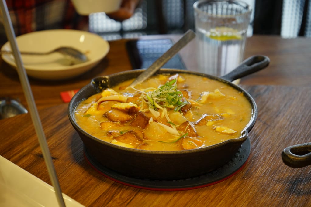 台北｜飯BAR mini(忠孝店) 東區中菜餐廳．多人聚餐餐廳推薦！