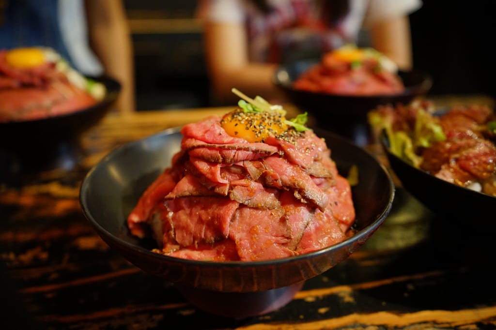 日本｜關西機場逃難記之神戶半日遊 本神戶肉森谷商店/Red Rock/魔法布丁
