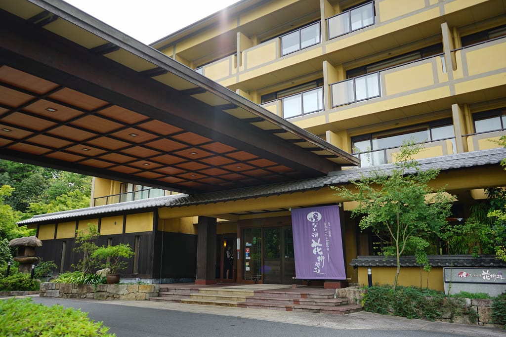 日本｜京都 滋賀雄琴溫泉 琵琶湖花街道飯店 個人湯屋泡湯 白鬚神社水上鳥居
