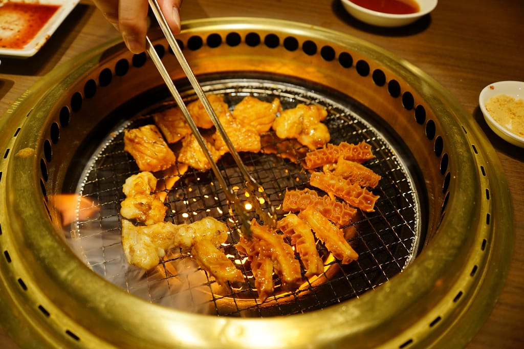 日本｜福岡 燒肉吃到飽推薦 ワンカルビpremium中洲 國產牛放題 不輸和牛的美味