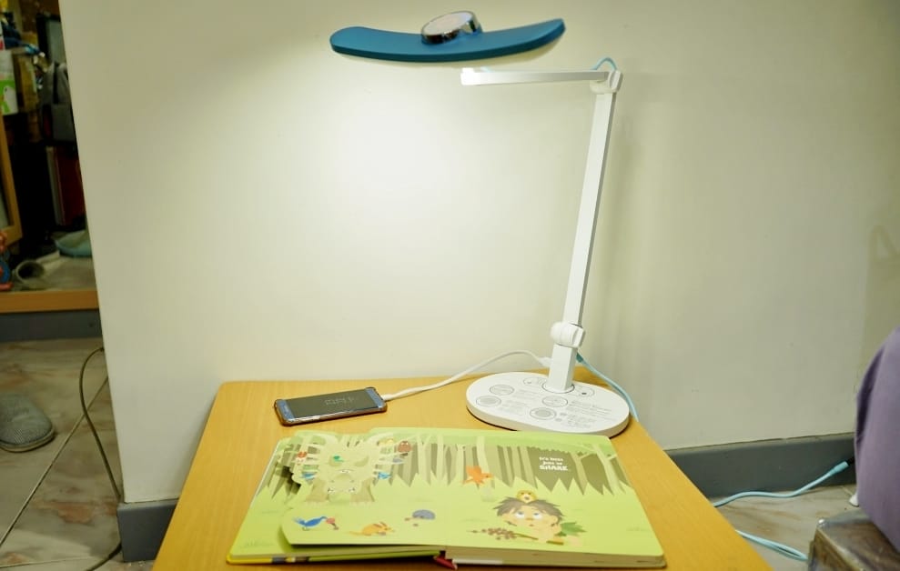 生活｜BenQ WiT MindDuo 親子共讀檯燈 護眼智慧檯燈推薦！