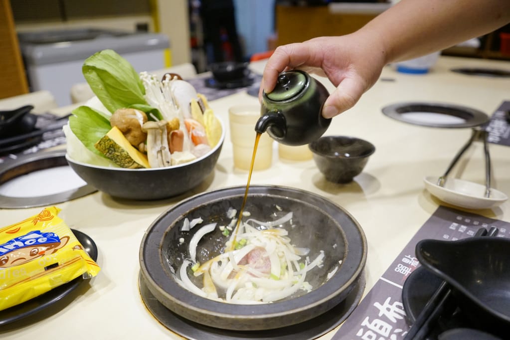 台北｜剪刀石頭布鍋物專賣店 三重石頭火鍋、牛奶鍋推薦！