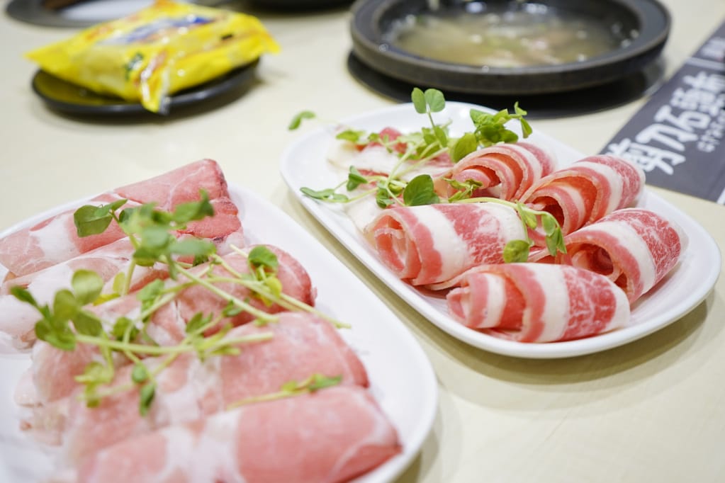 台北｜剪刀石頭布鍋物專賣店 三重石頭火鍋、牛奶鍋推薦！