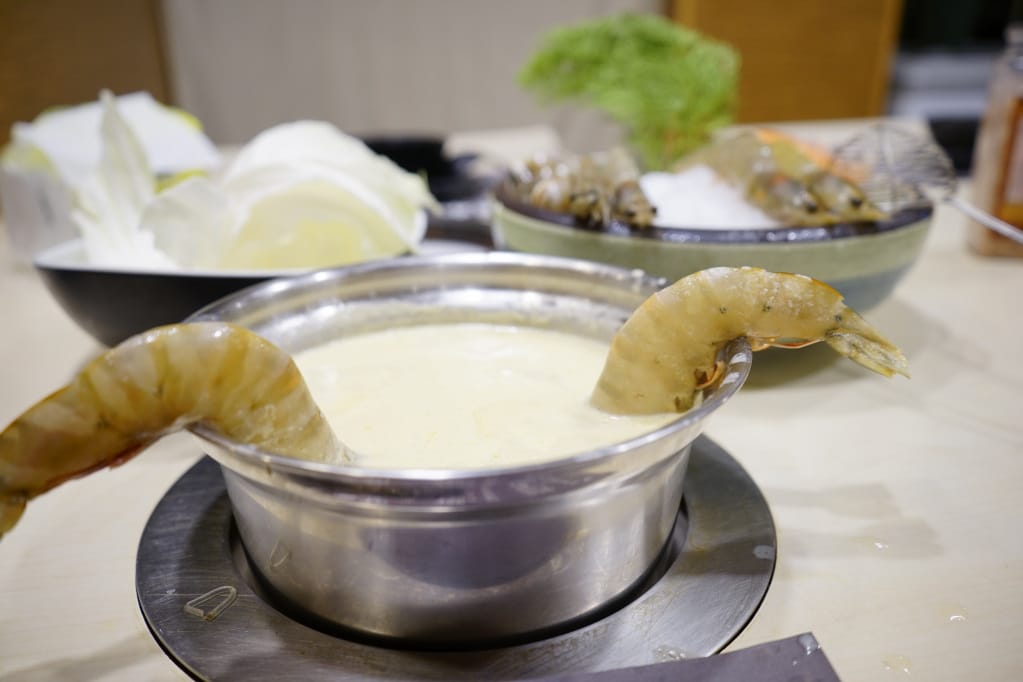 台北｜剪刀石頭布鍋物專賣店 三重石頭火鍋、牛奶鍋推薦！