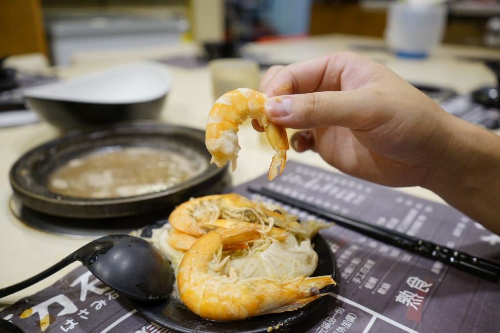 台北｜剪刀石頭布鍋物專賣店 三重石頭火鍋、牛奶鍋推薦！