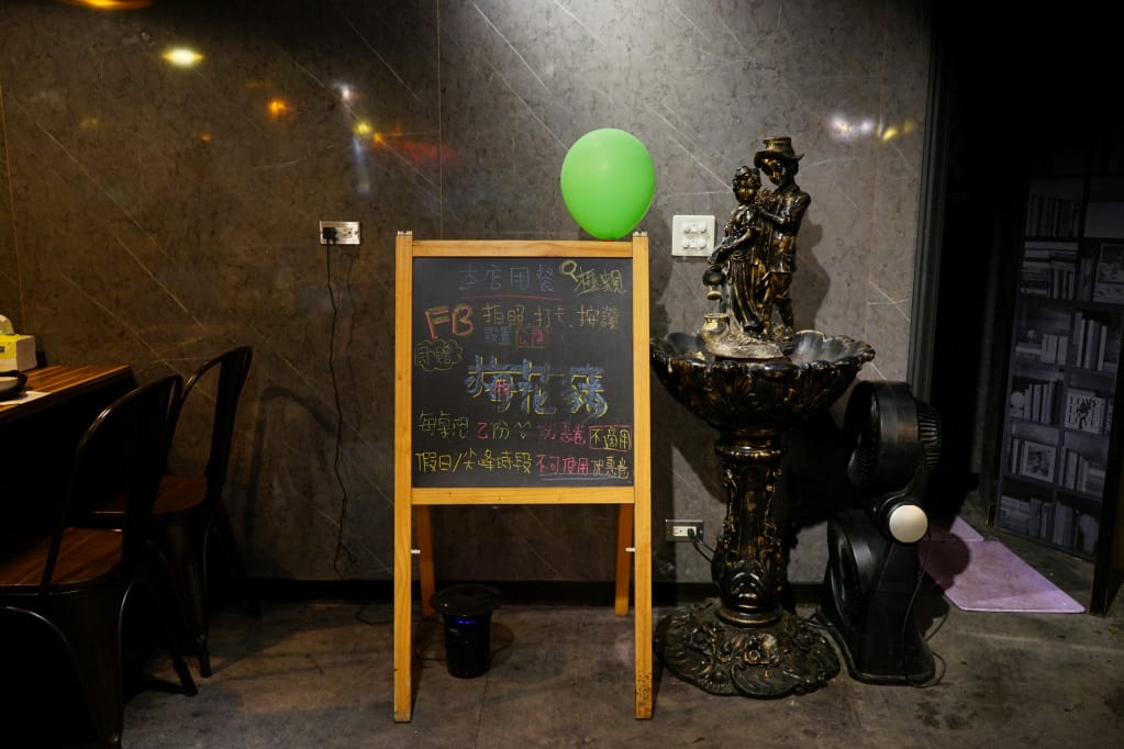 台北｜極蜆鍋物 超狂蛤蠣現煮蜆精湯頭．民生社區火鍋推薦！