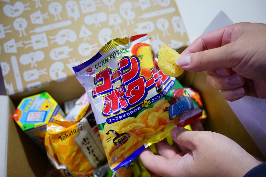 宅配｜好玩&好吃主題WOWBOX 日本零食驚喜箱 今年聖誕節交換禮物就決定是你啦！