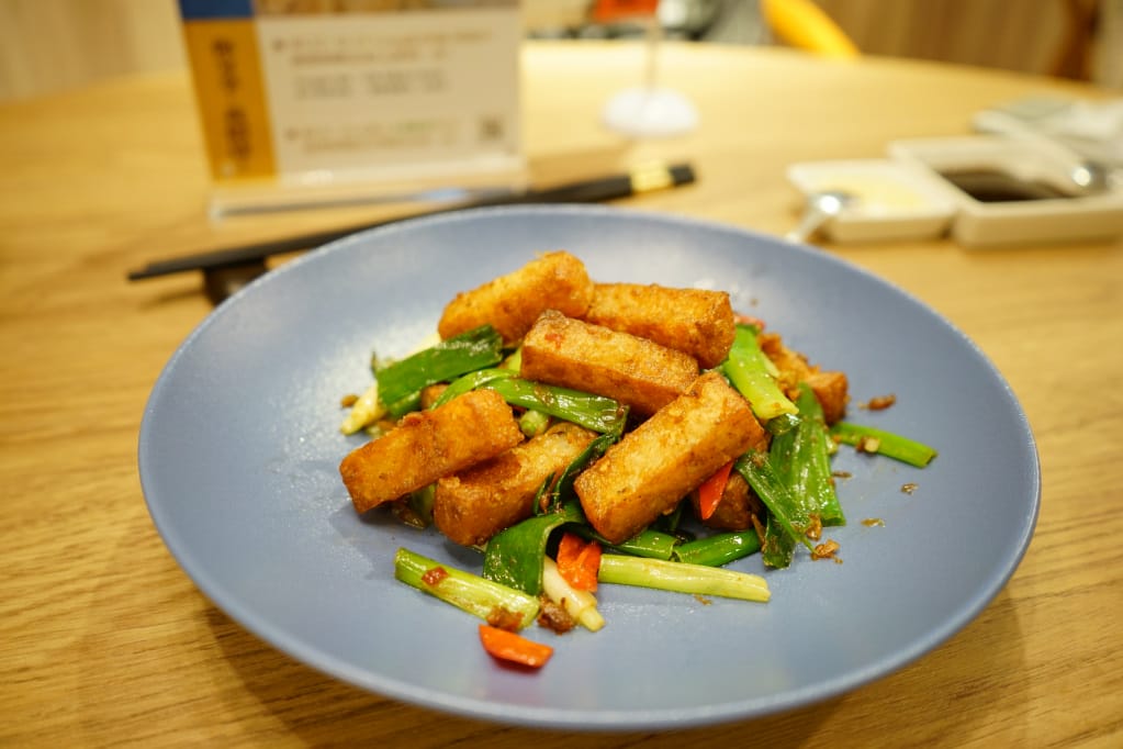 台北｜享鴨-烤鴨與中華料理 台北東區美食．王品新品牌中式餐廳推薦！(愛評體驗券)