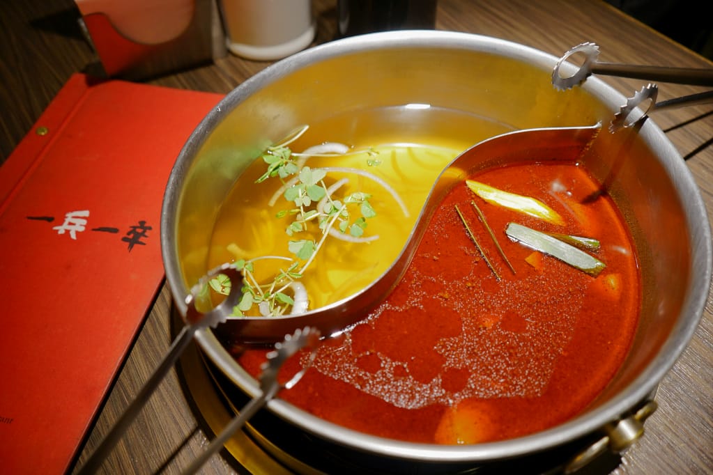 台北|一兵一卒鍋物概念館 頂級VIP管家服務,海陸雙饗麻辣火鍋推薦! - 第9張圖 台北|一兵一卒鍋物概念館 頂級VIP管家服務,海陸雙饗麻辣火鍋推薦!