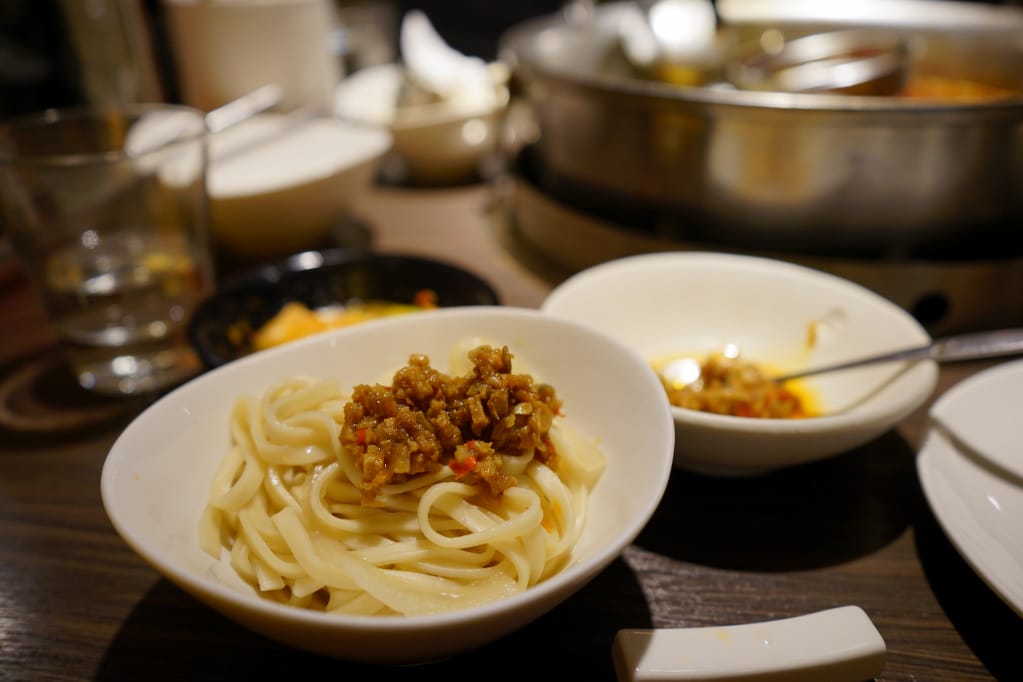 台北|一兵一卒鍋物概念館 頂級VIP管家服務,海陸雙饗麻辣火鍋推薦! - 第35張圖 台北|一兵一卒鍋物概念館 頂級VIP管家服務,海陸雙饗麻辣火鍋推薦!