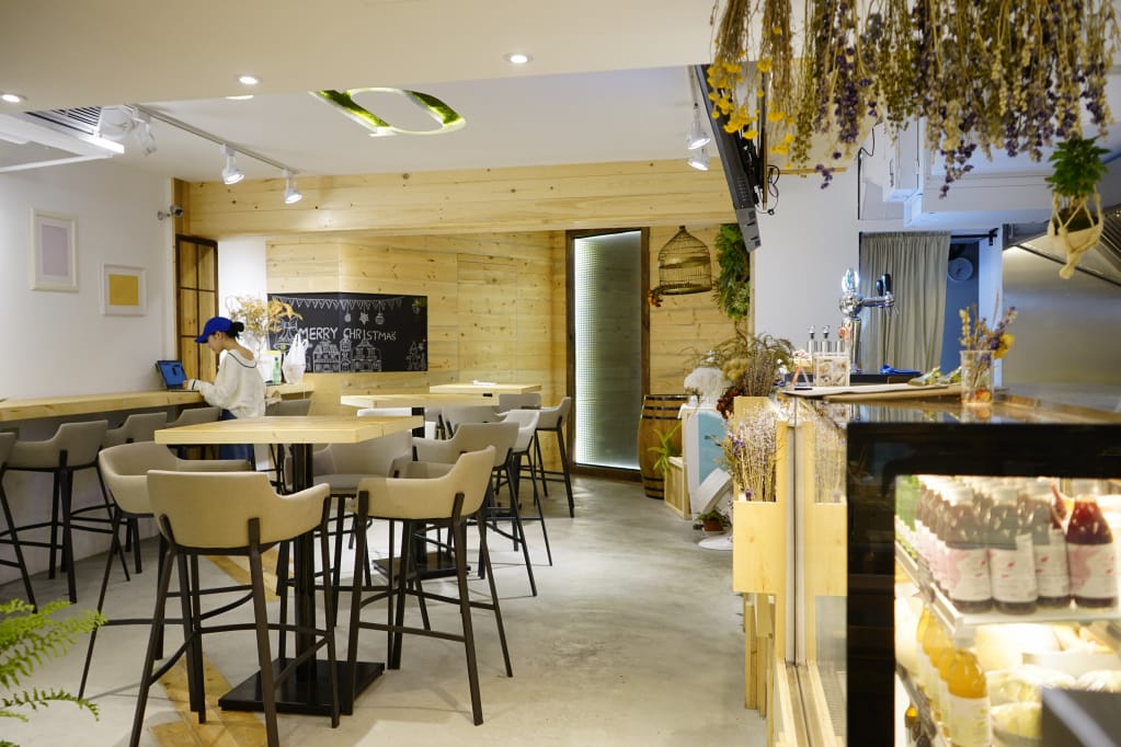 台北|洞春香 店中店神秘酒吧(G.Taipei) 無酒單Lounge bar.深夜食堂好時光 - 第7張圖 台北|洞春香 店中店神秘酒吧(G.Taipei) 無酒單Lounge bar.深夜食堂好時光