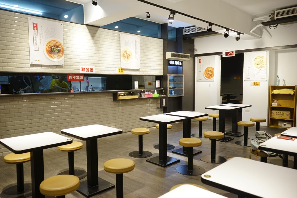 台南｜八肚么椒香牛肉麵館 台南東區牛肉麵，號稱台南第二好吃的牛肉麵！
