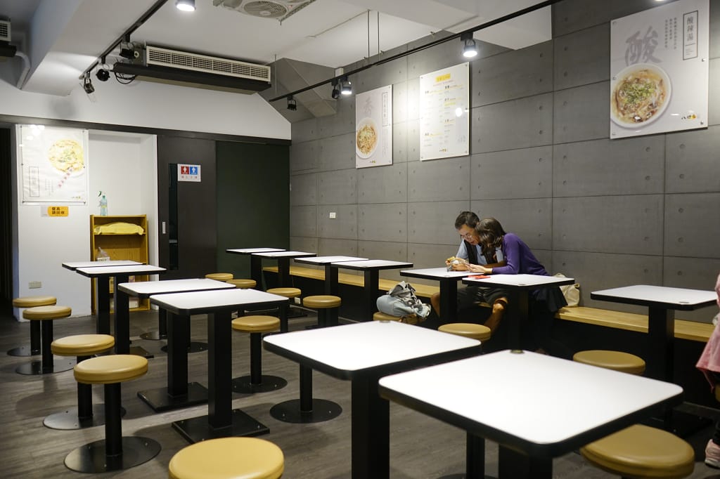 台南｜八肚么椒香牛肉麵館 台南東區牛肉麵，號稱台南第二好吃的牛肉麵！