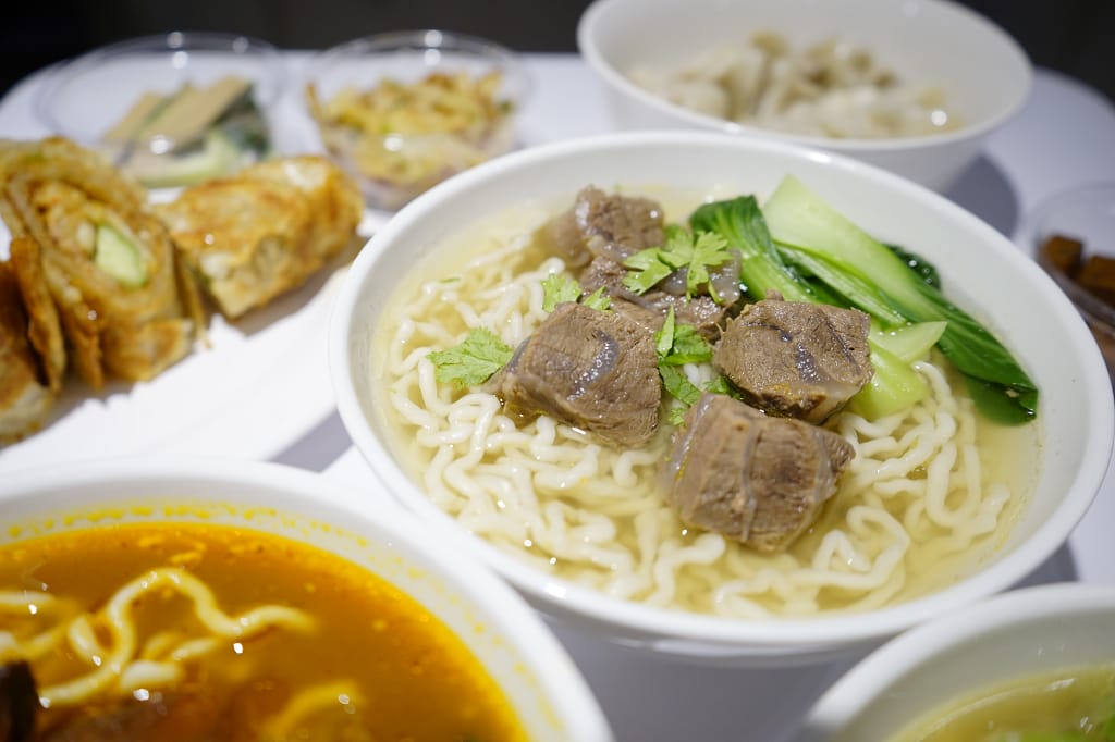 台南｜八肚么椒香牛肉麵館 台南東區牛肉麵，號稱台南第二好吃的牛肉麵！