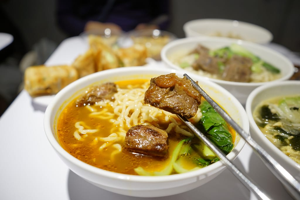 台南｜八肚么椒香牛肉麵館 台南東區牛肉麵，號稱台南第二好吃的牛肉麵！