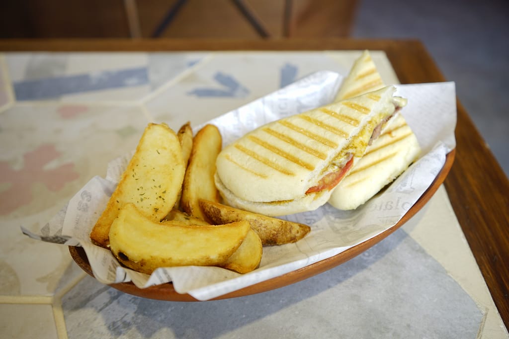 台南|誠吾早午餐 Chengwu Brunch 中西區早午餐.全天候麻糬鬆餅供應 - 第14張圖 台南|誠吾早午餐 Chengwu Brunch 中西區早午餐.全天候麻糬鬆餅供應