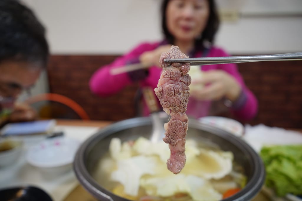 台南｜天才現宰牛肉爐 溫體牛涮涮鍋．爆漿牛肉丸