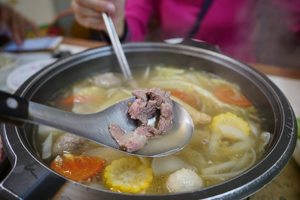 台南｜天才現宰牛肉爐 溫體牛涮涮鍋．爆漿牛肉丸