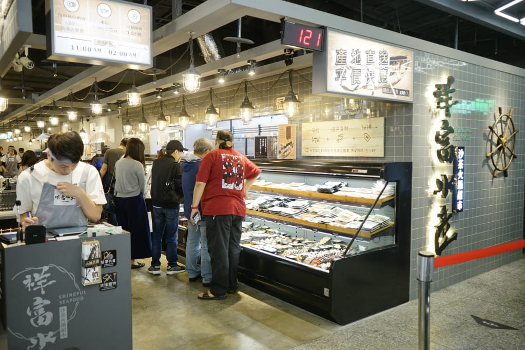 台北|祥富水產沙茶火鍋超市(台北新光三越南西店)想吃什麼自己買!半夜也能享受吃鍋樂趣~ - 第3張圖 台北|祥富水產沙茶火鍋超市(台北新光三越南西店)想吃什麼自己買!半夜也能享受吃鍋樂趣~