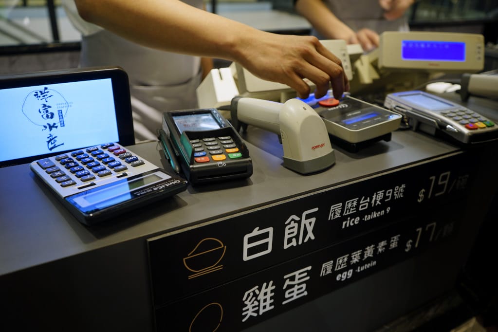 台北|祥富水產沙茶火鍋超市(台北新光三越南西店)想吃什麼自己買!半夜也能享受吃鍋樂趣~ - 第22張圖 台北|祥富水產沙茶火鍋超市(台北新光三越南西店)想吃什麼自己買!半夜也能享受吃鍋樂趣~