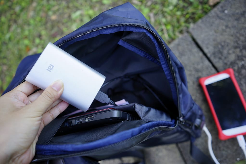 筆電｜Utmall科技包包 金聖斯新款迷彩雙肩背包 USB充電背包/平板筆電多功能背包推薦!
