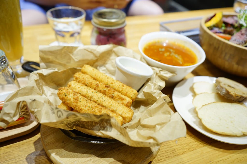 台北｜賽特廚房信義店Five & Fantast(信義店) 早午餐．義大利麵．燉飯．排餐 聚餐包場餐廳推薦！