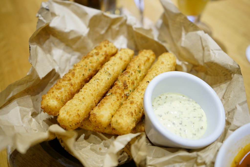 台北｜賽特廚房信義店Five & Fantast(信義店) 早午餐．義大利麵．燉飯．排餐 聚餐包場餐廳推薦！