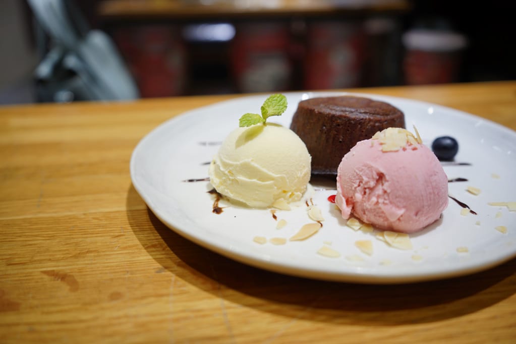 台北｜賽特廚房信義店Five & Fantast(信義店) 早午餐．義大利麵．燉飯．排餐 聚餐包場餐廳推薦！