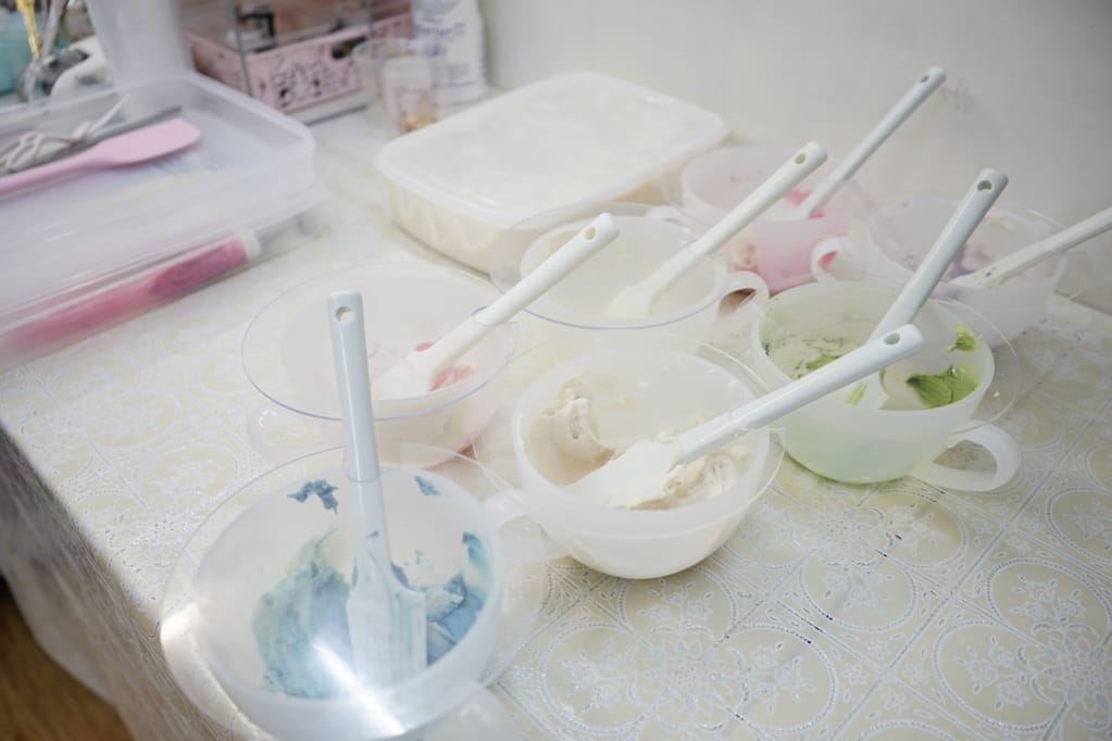 台北|Moni Sweets甜點工作室/韓式擠花/裱花/烘焙教學 自己的婚禮蛋糕自己做~ - 第5張圖 台北|Moni Sweets甜點工作室/韓式擠花/裱花/烘焙教學 自己的婚禮蛋糕自己做~