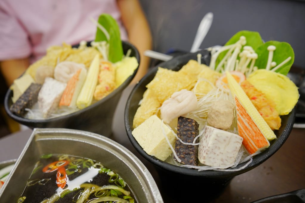 桃園|天香皇品 一鍋一烤(長庚店) 龜山林口周邊美食推薦!火烤兩吃,體驗邊煮火鍋邊燒烤的樂趣~ - 第15張圖 桃園|天香皇品 一鍋一烤(長庚店) 龜山林口周邊美食推薦!火烤兩吃,體驗邊煮火鍋邊燒烤的樂趣~