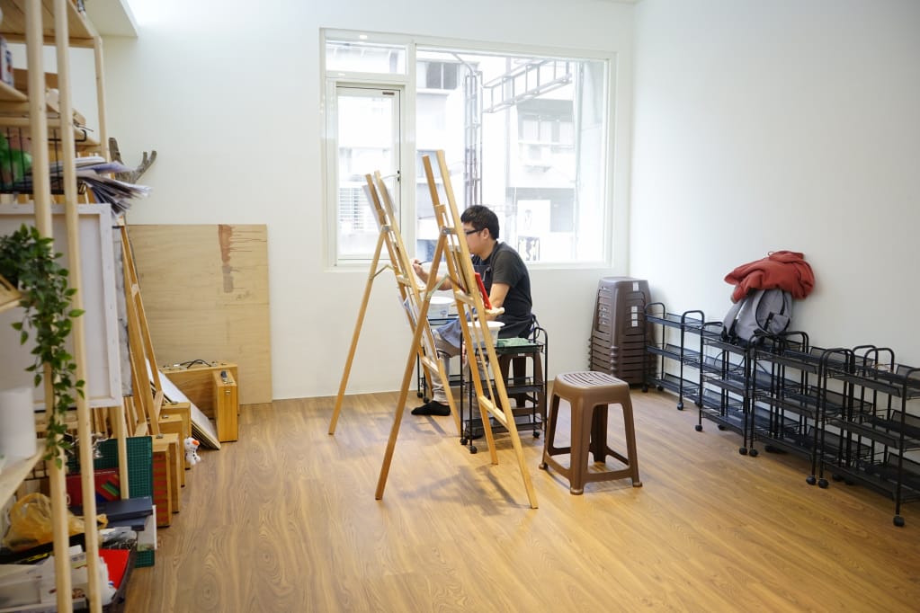 台北|3FloorPainting-三樓畫畫工作室 壓克力畫體驗課程,親手繪製獨一無二的禮物! - 第4張圖 台北|3FloorPainting-三樓畫畫工作室 壓克力畫體驗課程,親手繪製獨一無二的禮物!