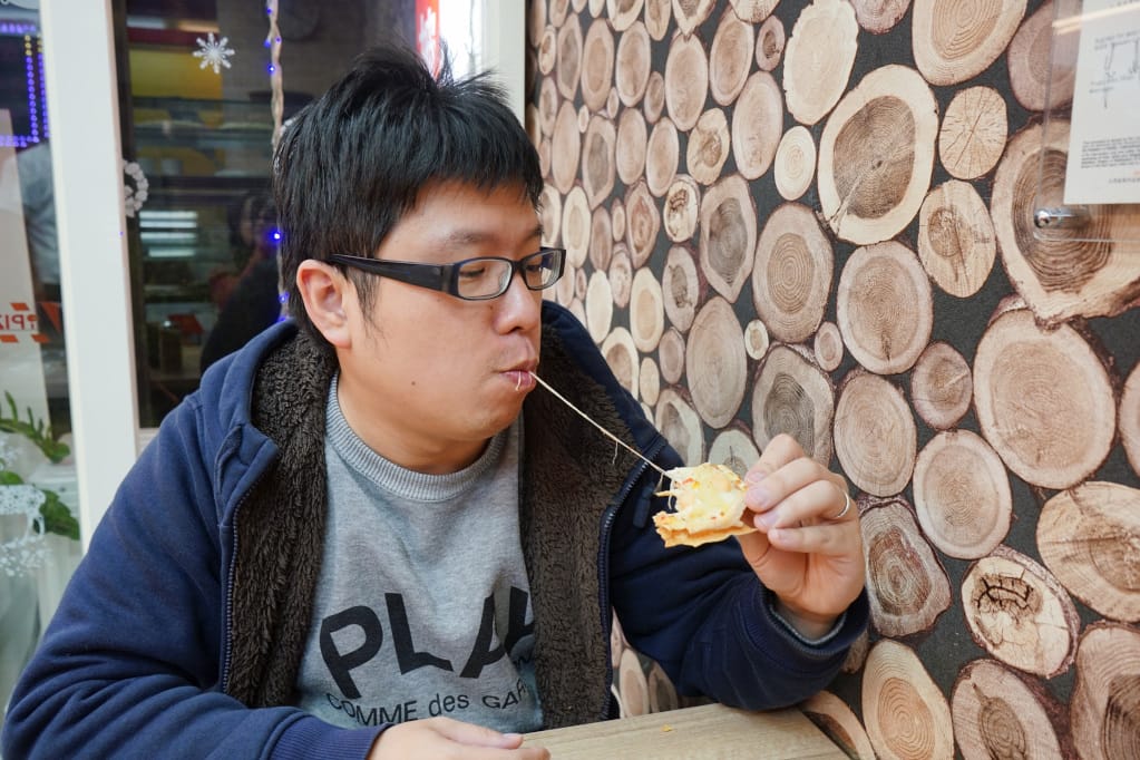 台北｜ipizza愛披薩 浮誇系煙火海大蝦披薩、特色九宮格披薩